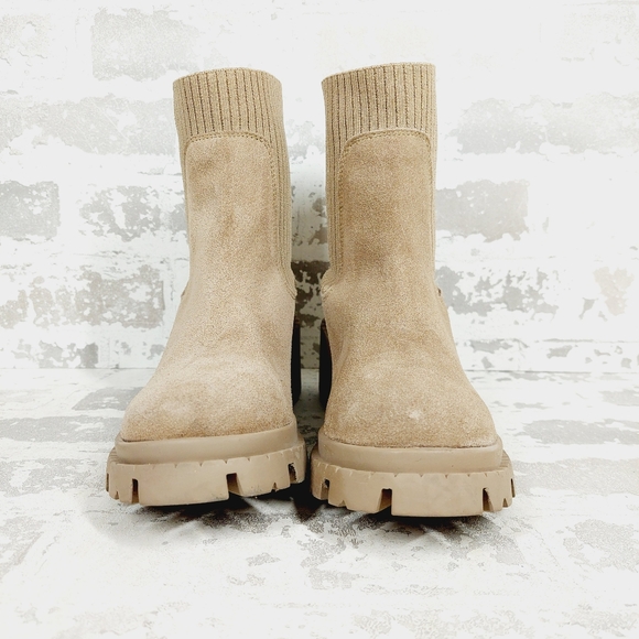 NEW Steve Madden Shoes Hayle Sand Suede Heeled Ankle Chelsea Boots i107 - Picture 4 of 10